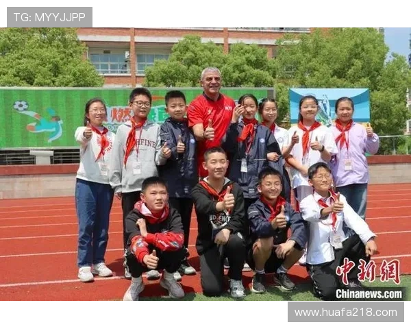 如果足球球星进入一所学校，他们会如何影响校园文化和学生生活