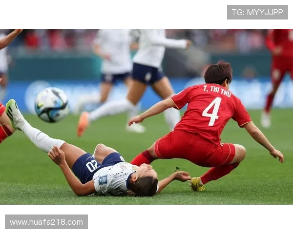 罗德曼在篮球中的独特角色与足球中鲁尼的相似性探讨